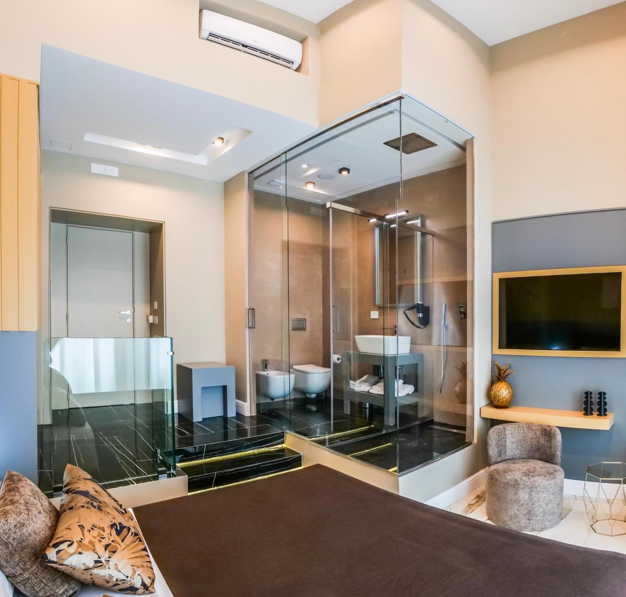 Maison San Carlo Luxury Suites Naples Exterior photo